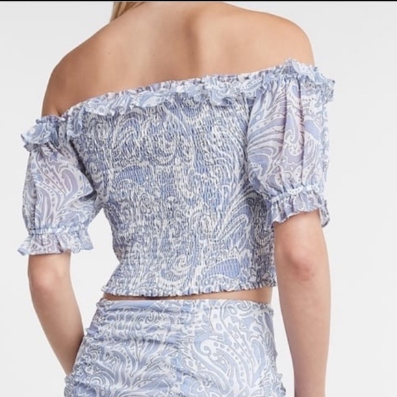 Express Paisley Smocked Cropped Off The Shoulder Top - Picture 8 of 11